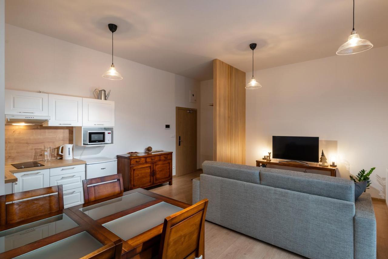 Vysoké Tatry Apartment Peak - Apartmany Bernard Stary Smokovec מראה חיצוני תמונה